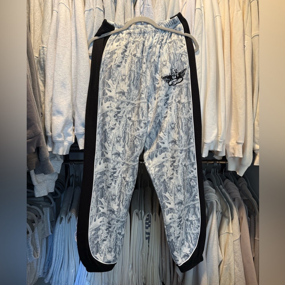 Boys Lie Camo Thermal Sweatpants